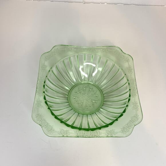 Vintage Jeannette Uranium Glass Bowl Adam Green Pattern with Cherry Blossoms - Picture 1 of 9